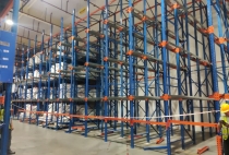 通廊式货架：高密度仓储的理想选择