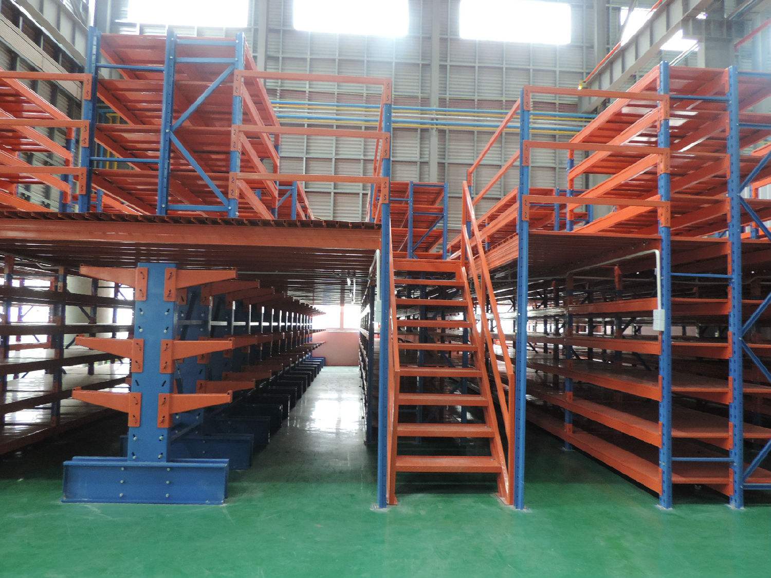 悬臂式阁楼平台货架 悬臂式阁楼平台货架