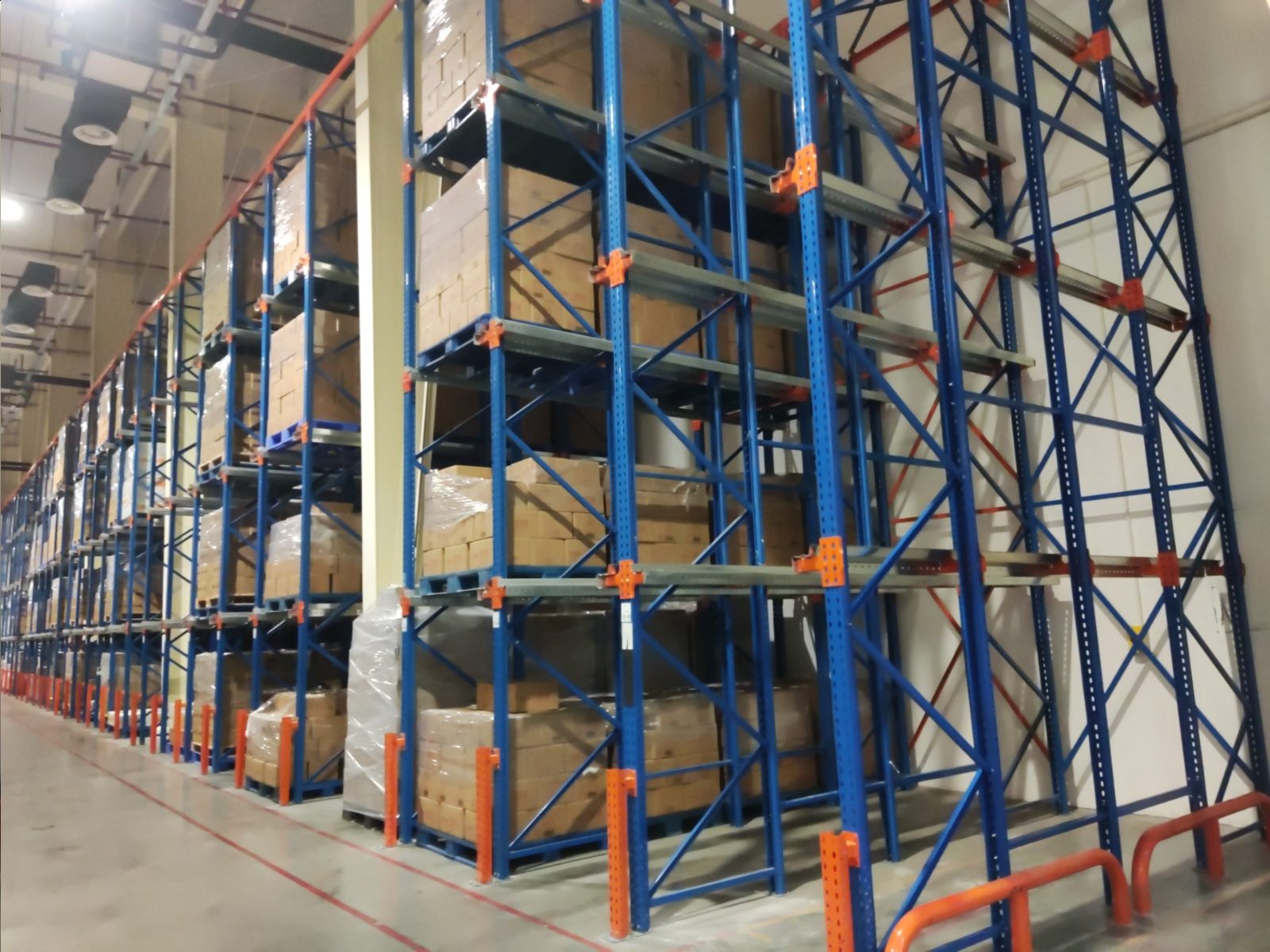 通廊式货架 通廊式货架