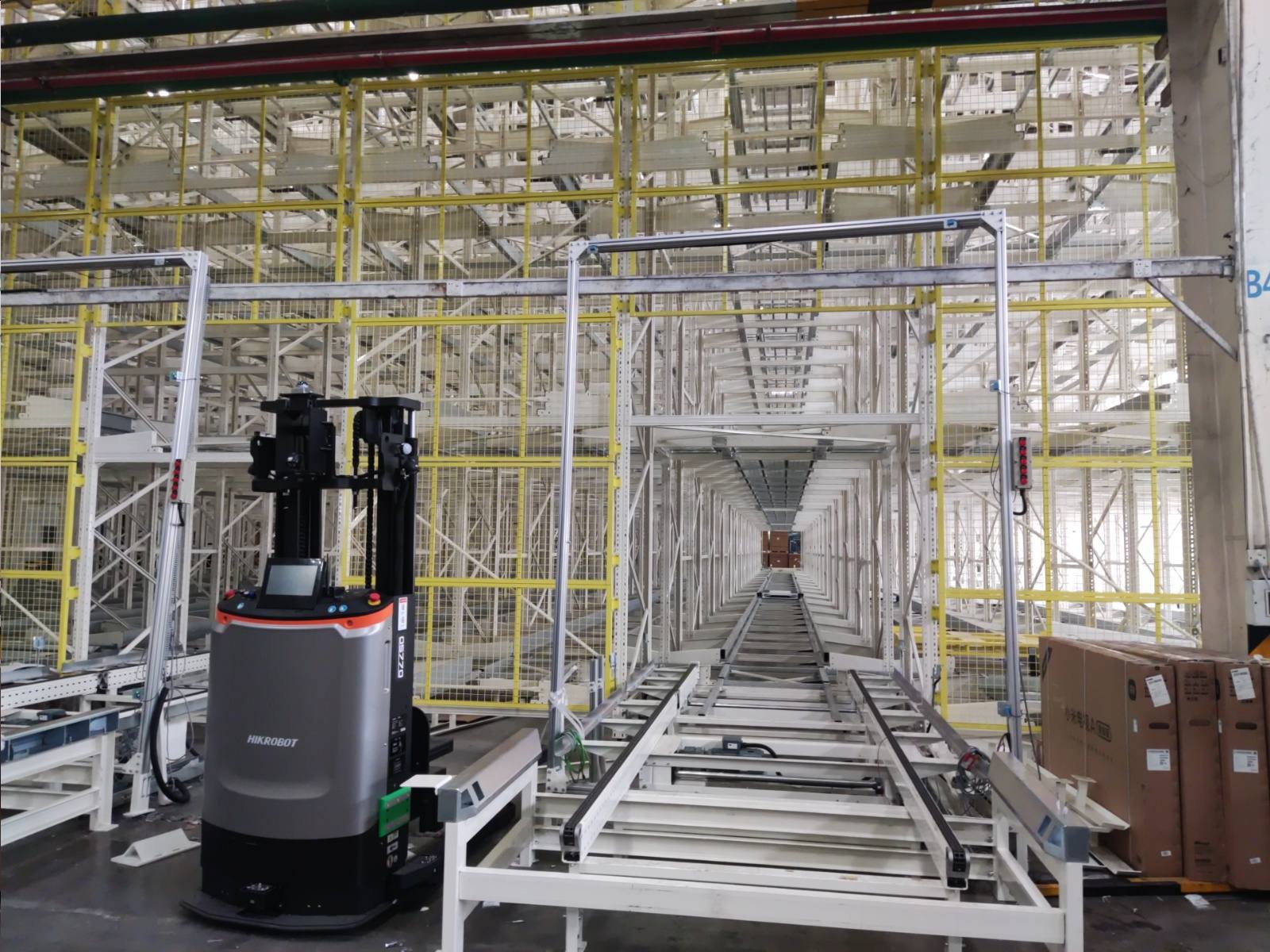 四向穿梭车货架